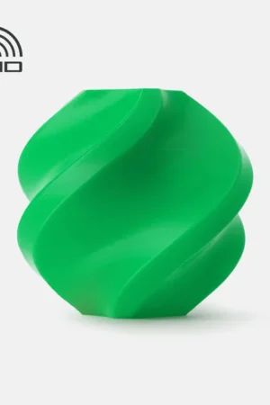 En grøn, spiralformet kugle med bløde kurver, fremstillet af Bambu Lab Bambu Green (Refill) PLA, sidder på en hvid baggrund. I øverste venstre hjørne ses et RFID-symbol, som symboliserer RFID-teknologi.